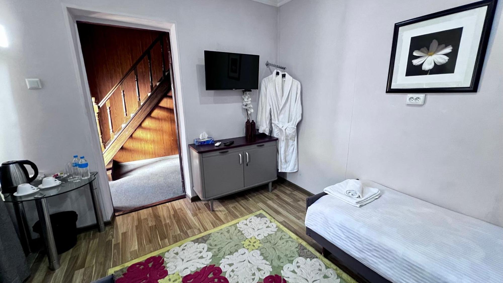 Frоdо - Cozy As A Home For 4-6 Persons Taschkent Exterior foto